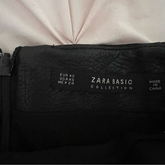 Embroidered faux leather skirt in black size XS- Zara - Picture 7 of 8